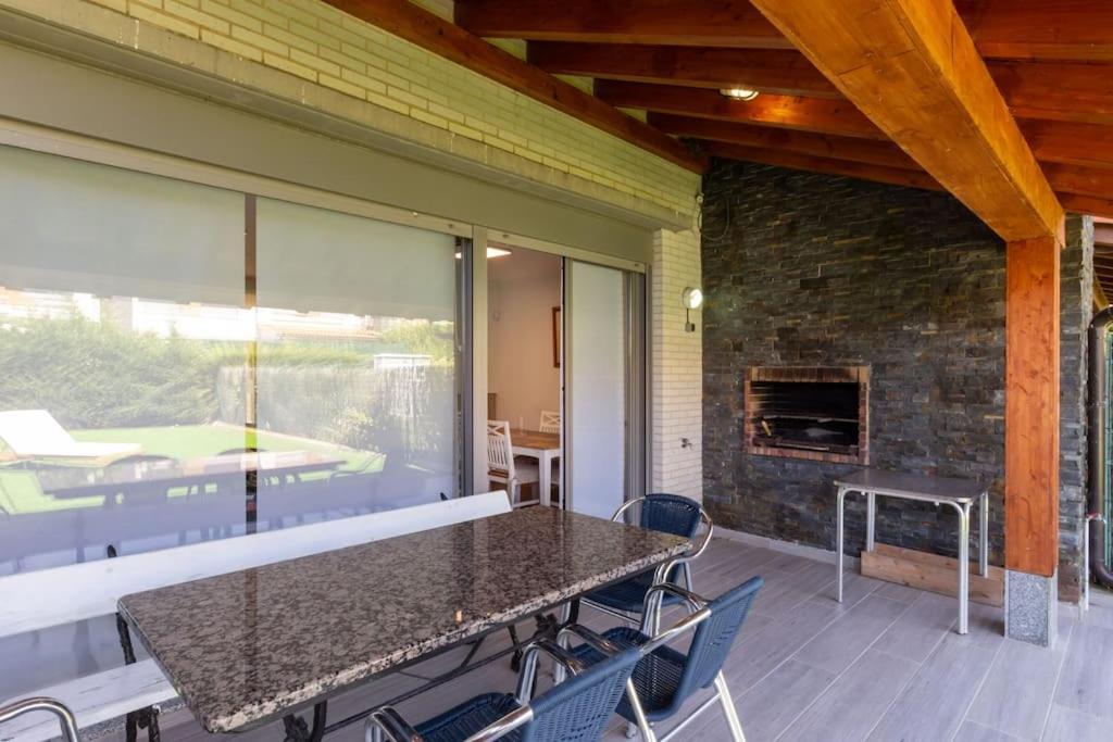 Chalet En Ciruena Con Barbacoa Exterior foto